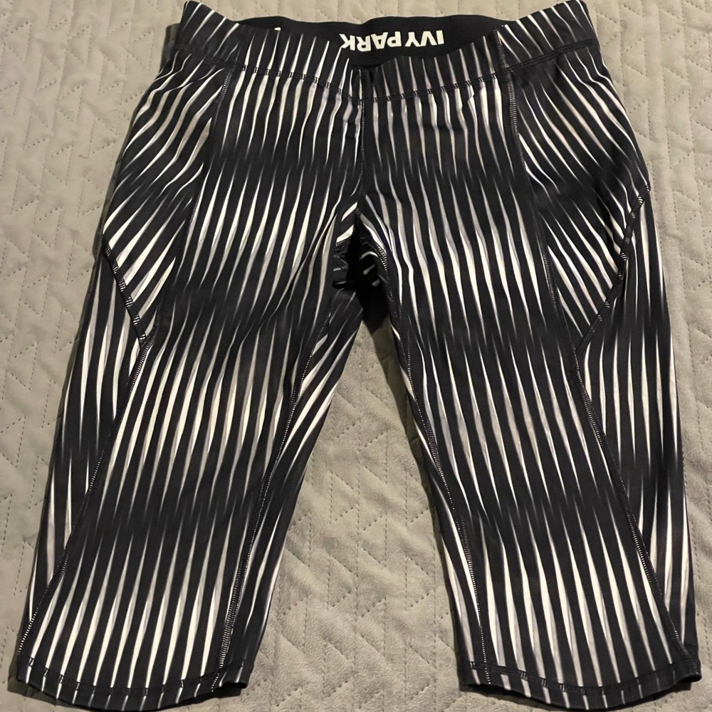 Ivy park workout leggings women’s size large NWOT black/gray - Picture 1 of 8